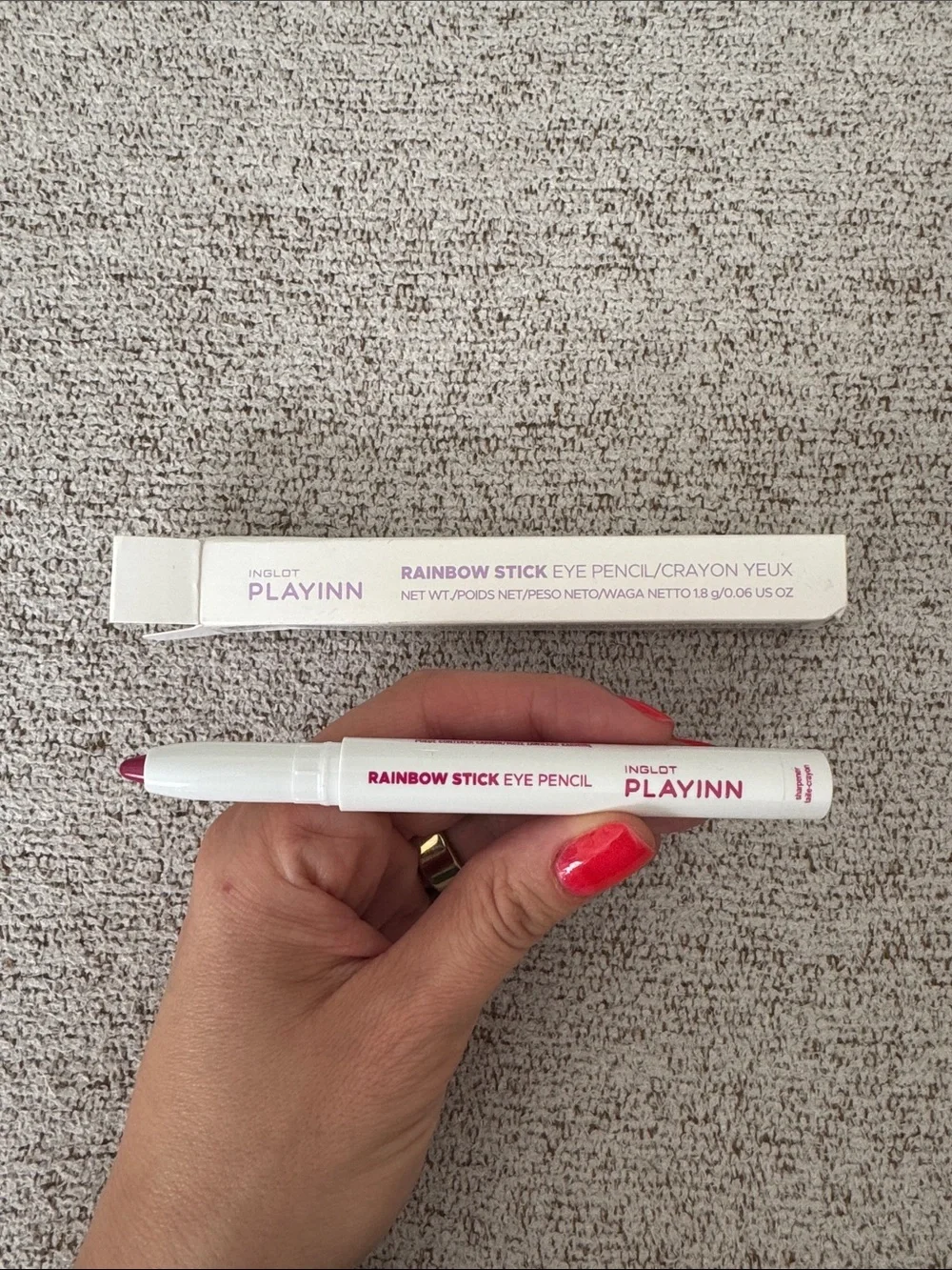 INGLOT PLAYINN Rainbow Stick Eye Pencil - SUMMER CHERRY